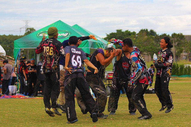 展开一场又 展开一场又